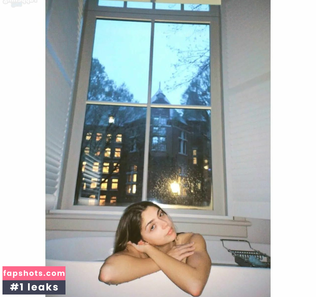 Carmen Arrufat gallery photo #84