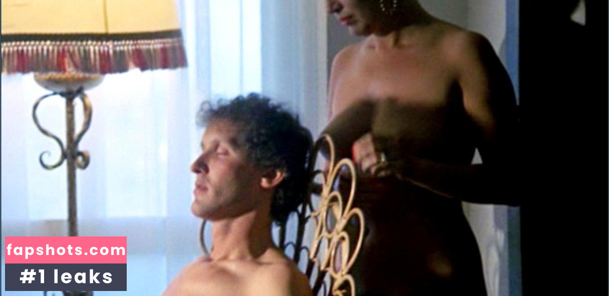 Carmen Carrión gallery photo #4