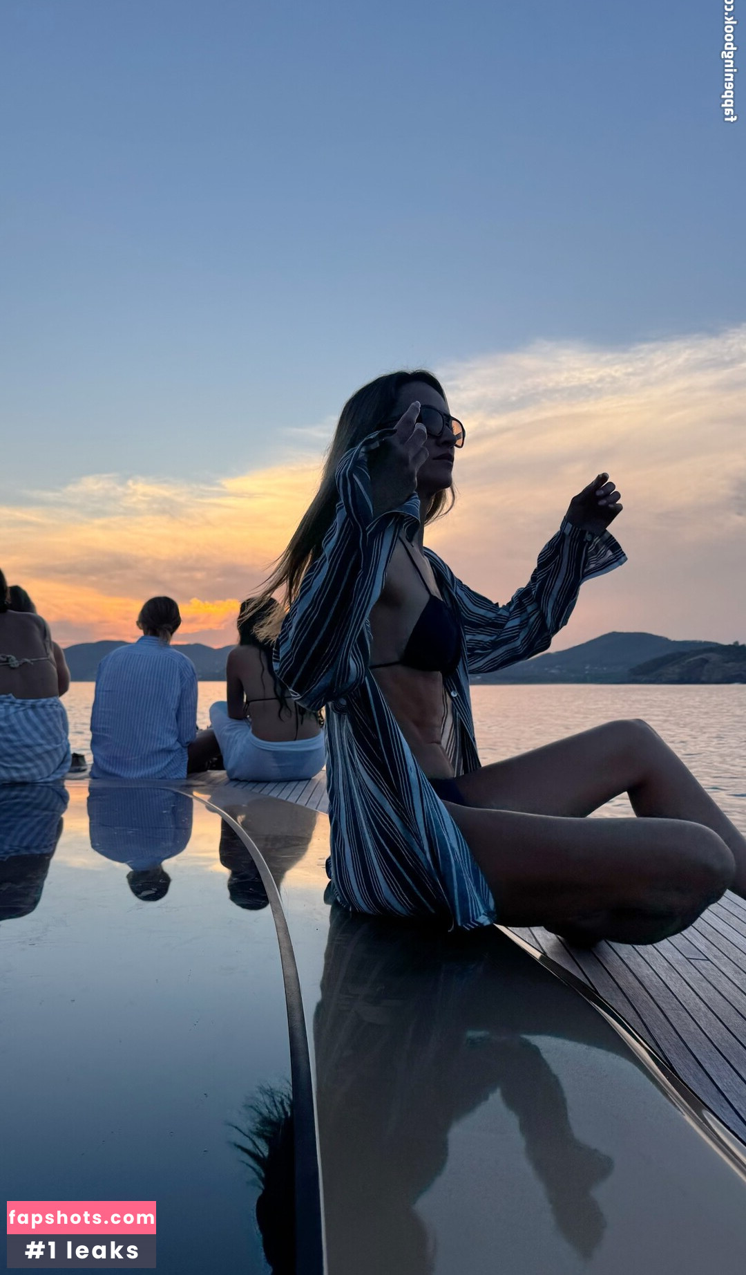 Carmen Jorda gallery photo #3