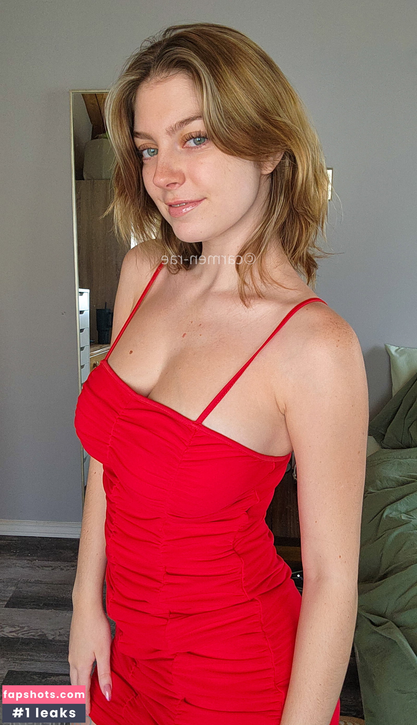 Carmen-Rae gallery photo #8216