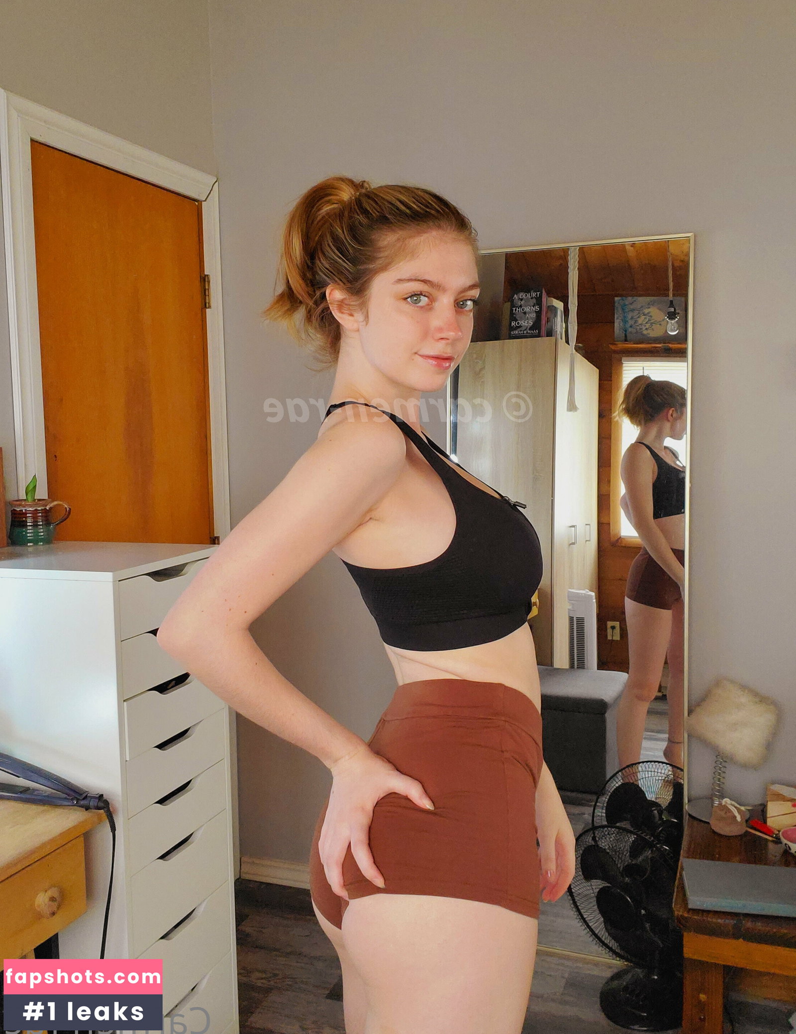 Carmen-Rae gallery photo #2887