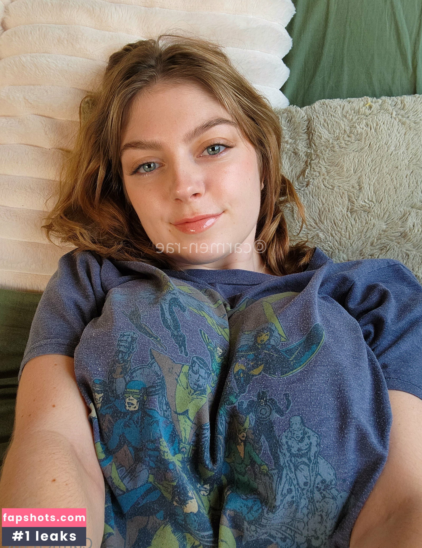 Carmen-Rae gallery photo #7354