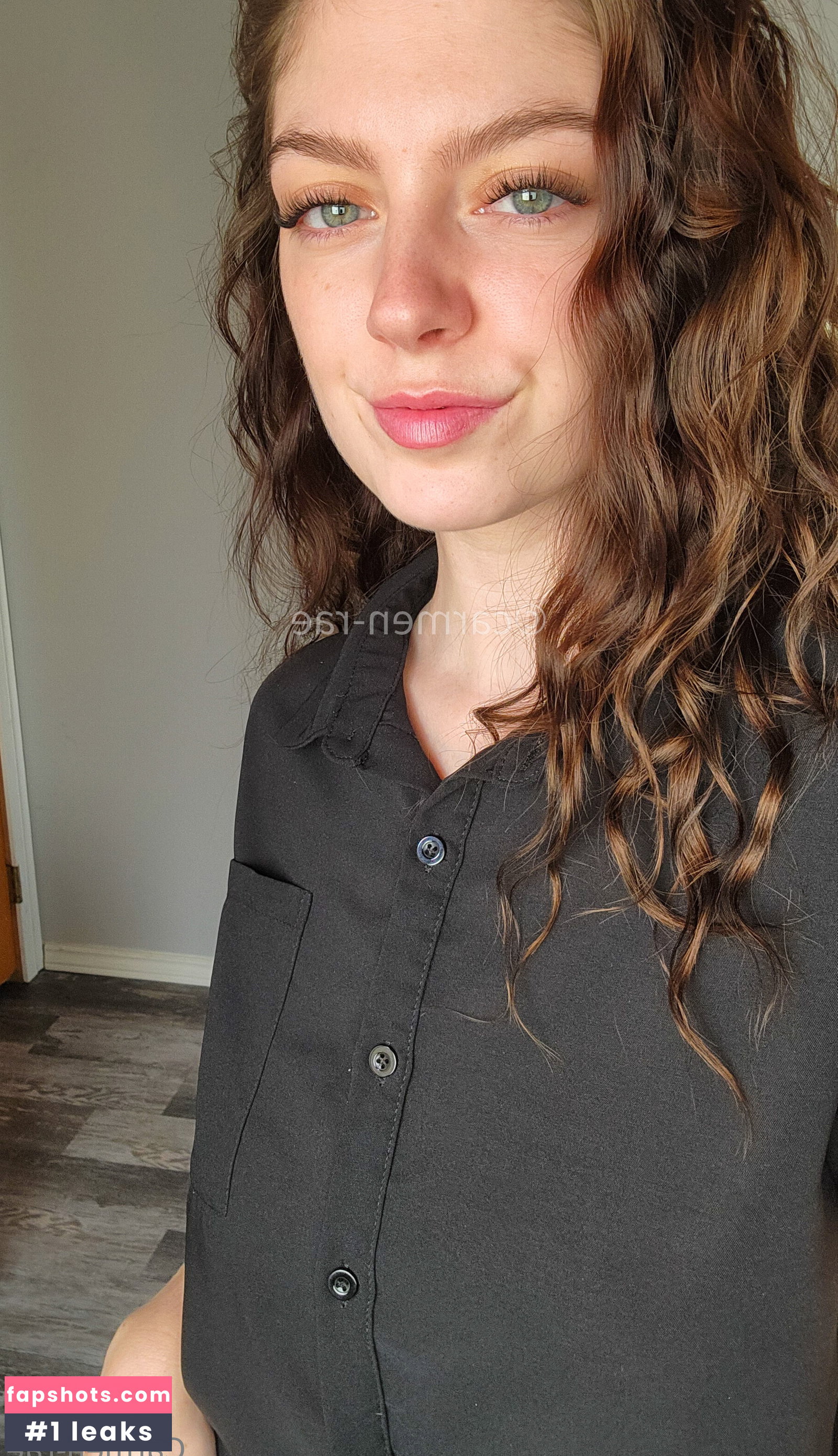 Carmen-Rae gallery photo #8316