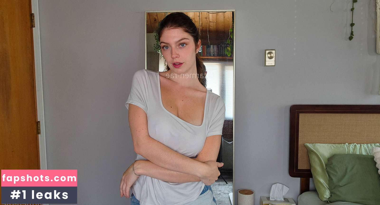 Carmen-Rae gallery photo #6727