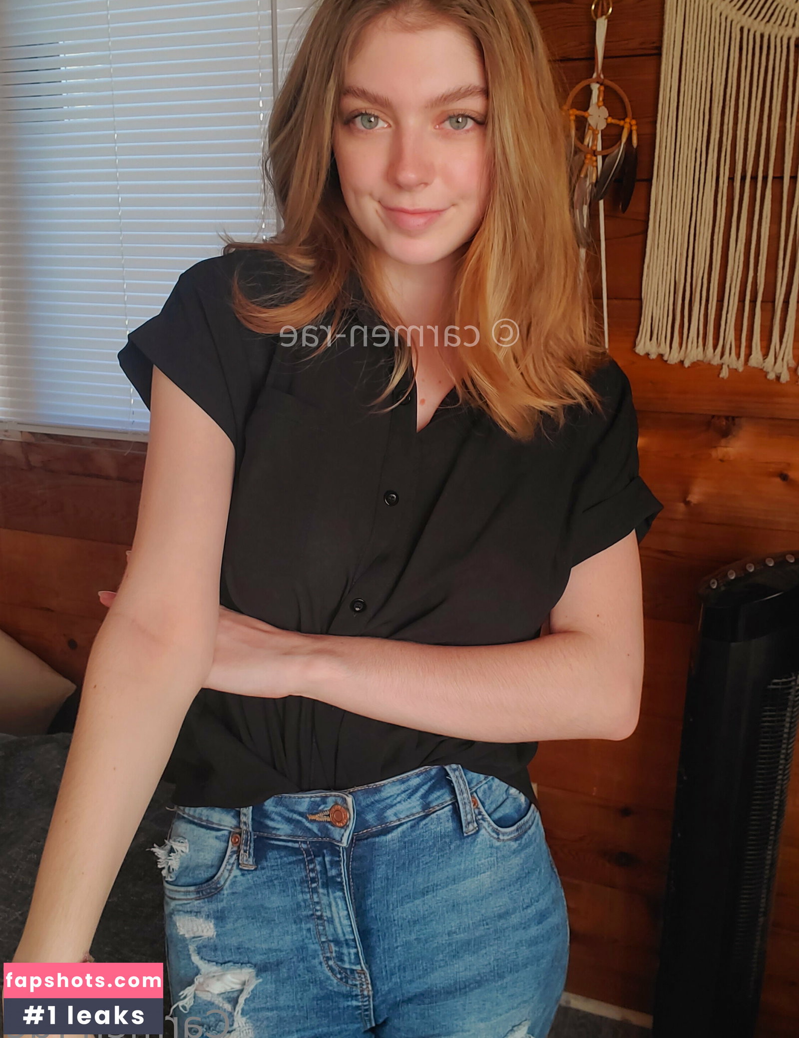 Carmen-Rae gallery photo #4719