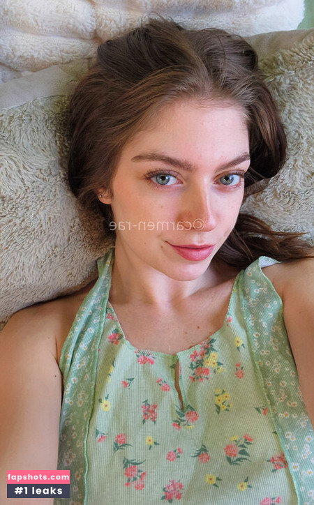 Carmen-Rae gallery photo #9266