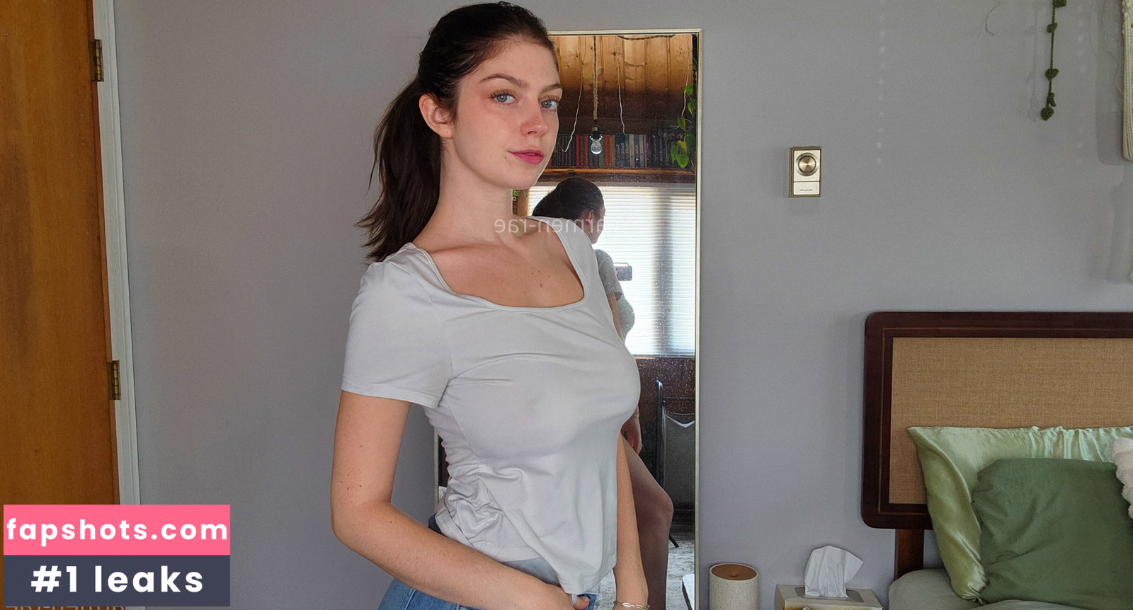 Carmen-Rae gallery photo #1773