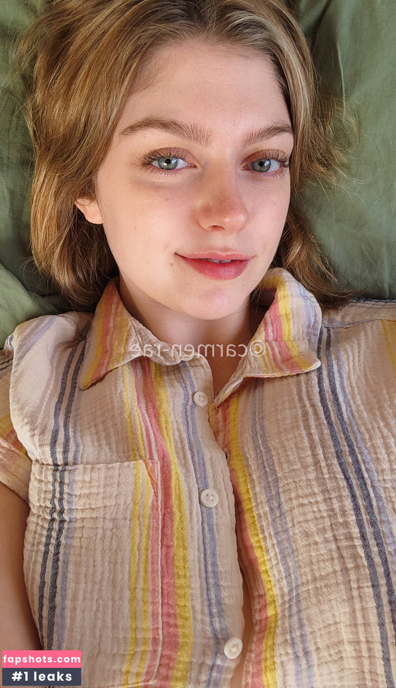 Carmen-Rae gallery photo #8353