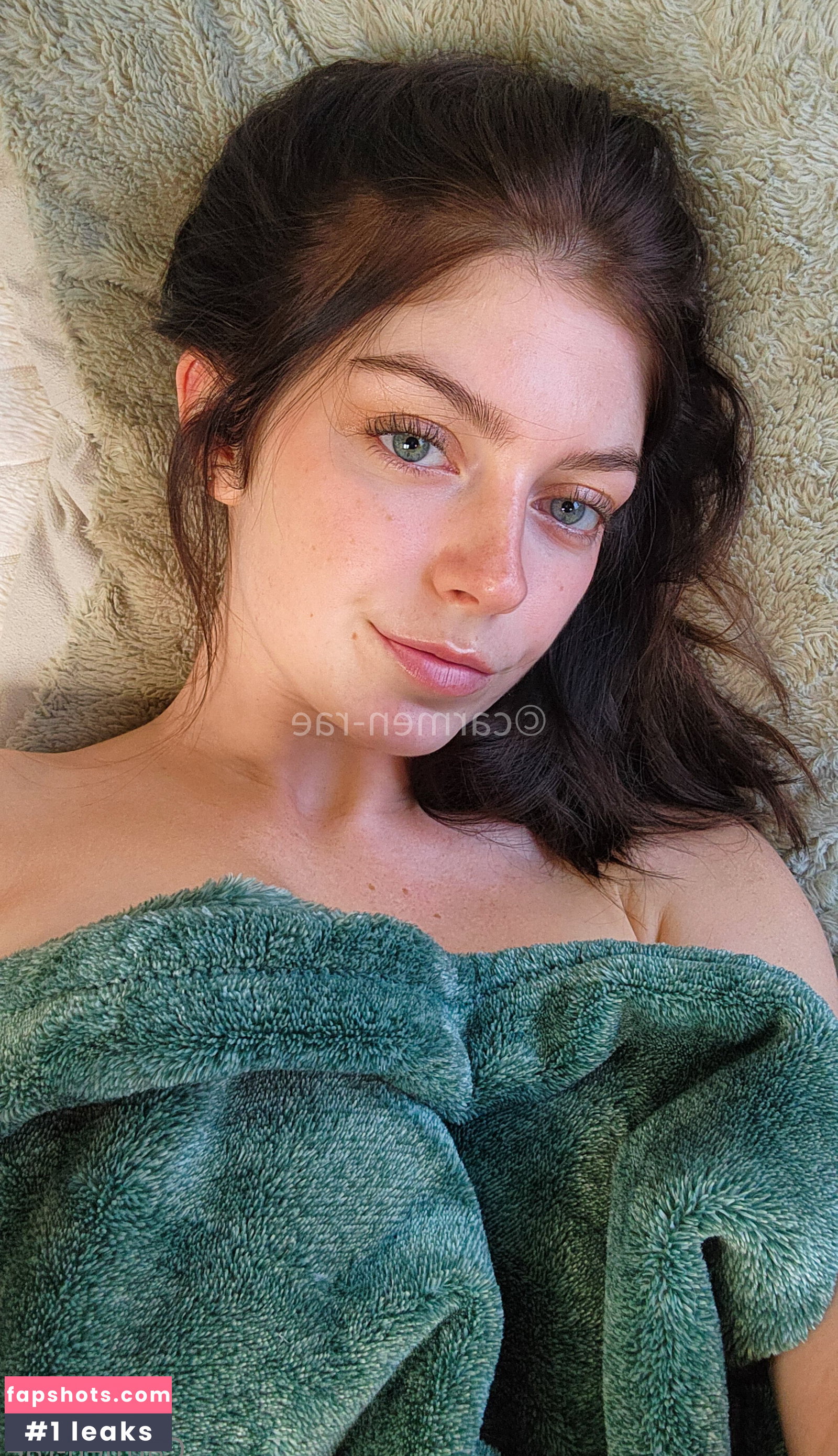 Carmen-Rae gallery photo #1761