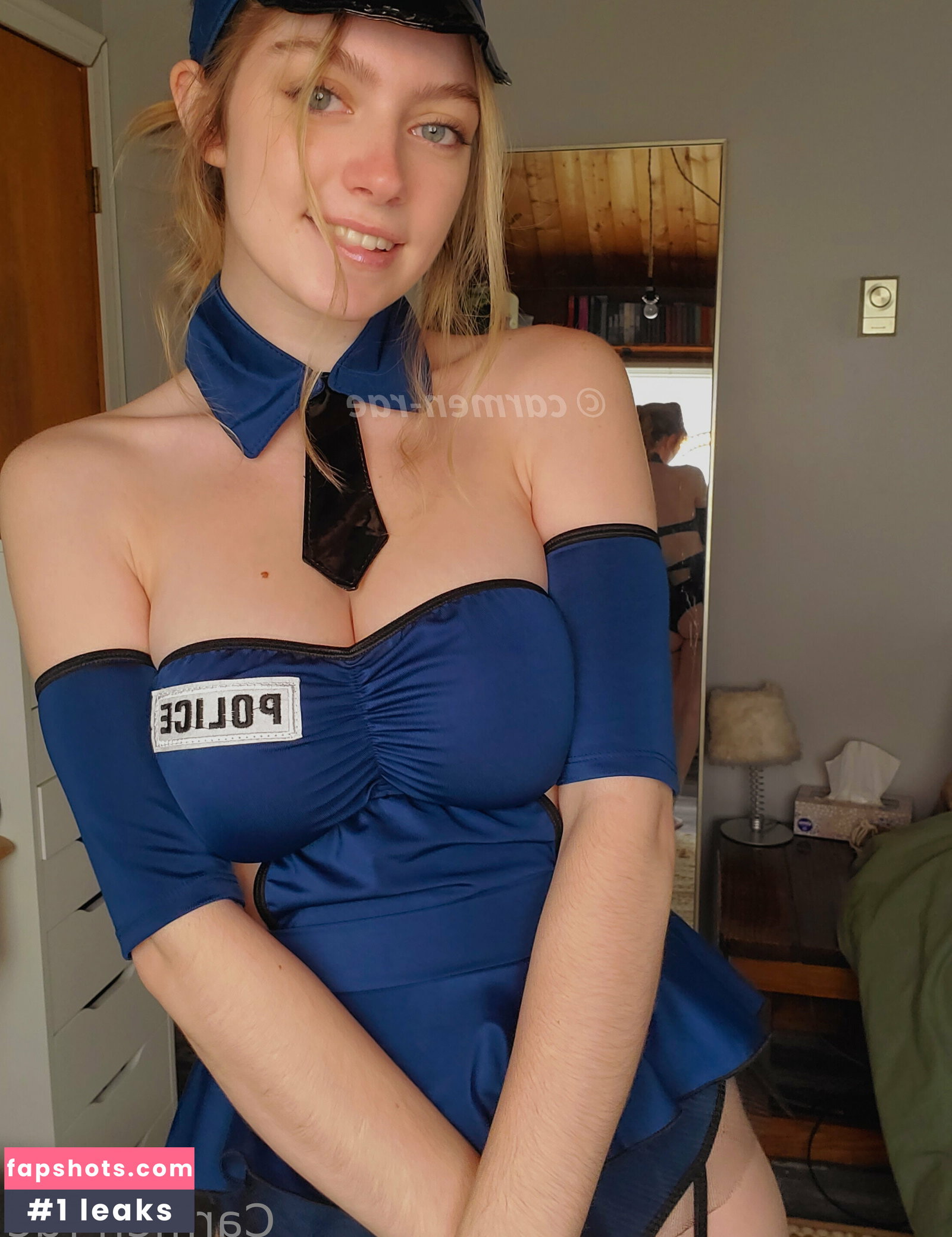 Carmen-Rae gallery photo #10039