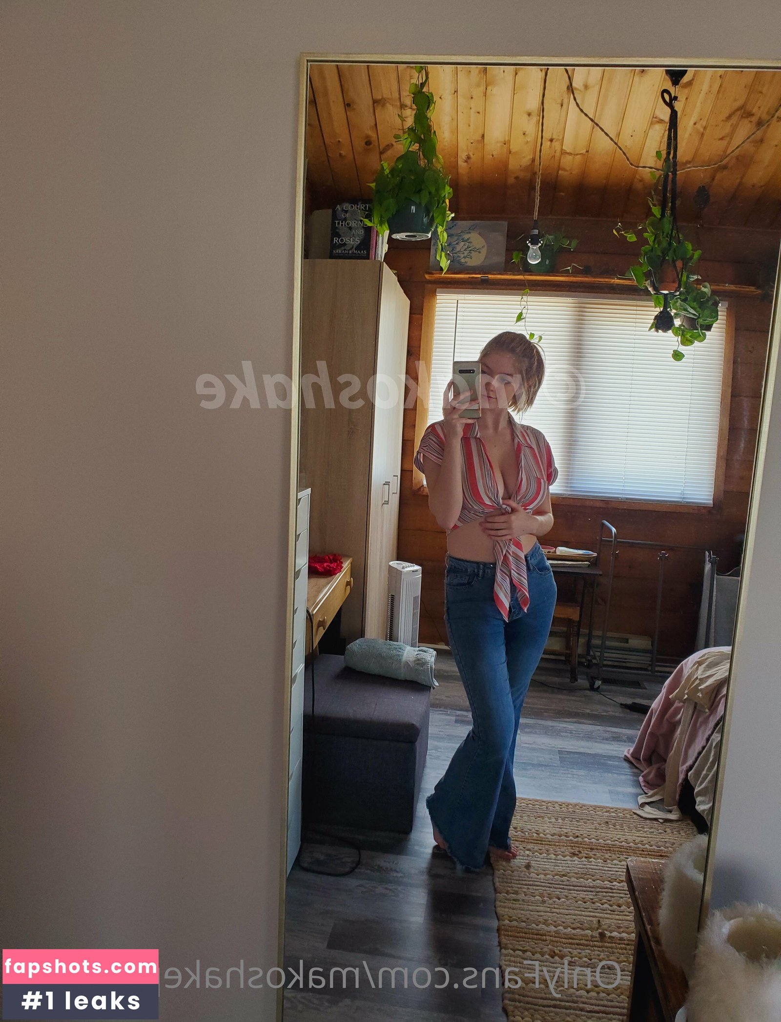 Carmen-Rae gallery photo #7073