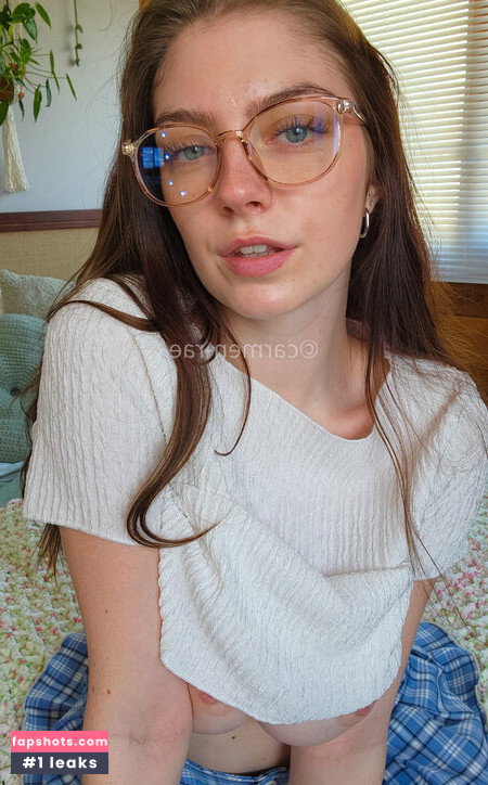 Carmen-Rae gallery photo #3326