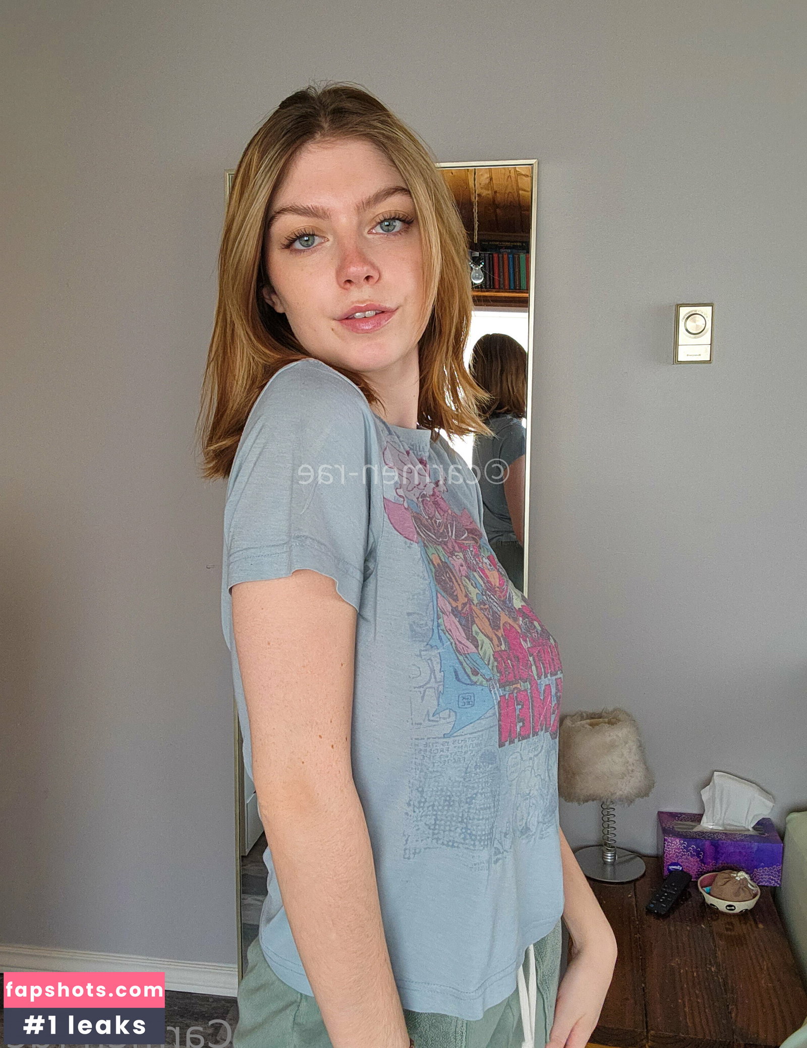 Carmen-Rae gallery photo #2119