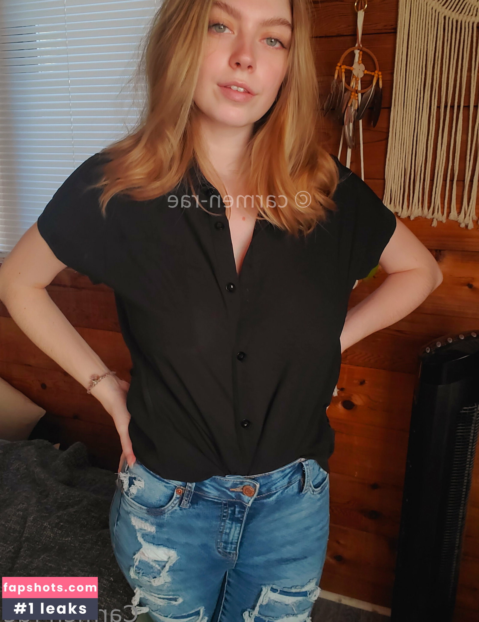 Carmen-Rae gallery photo #6975