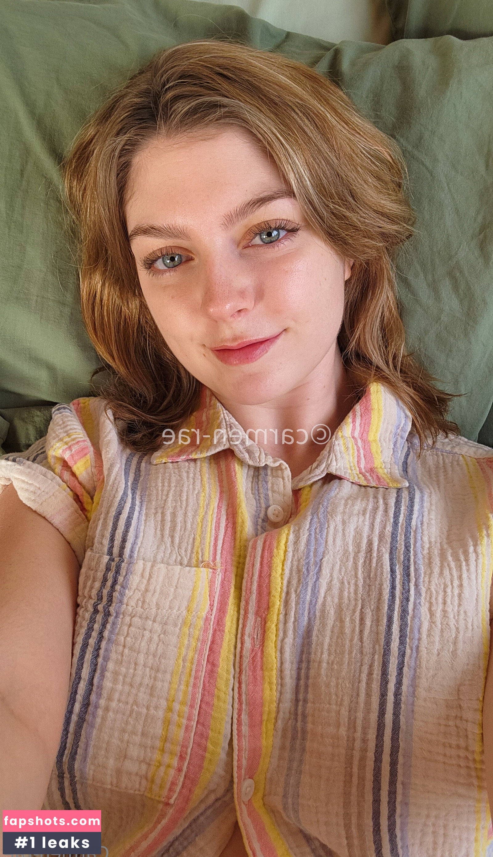 Carmen-Rae gallery photo #4460