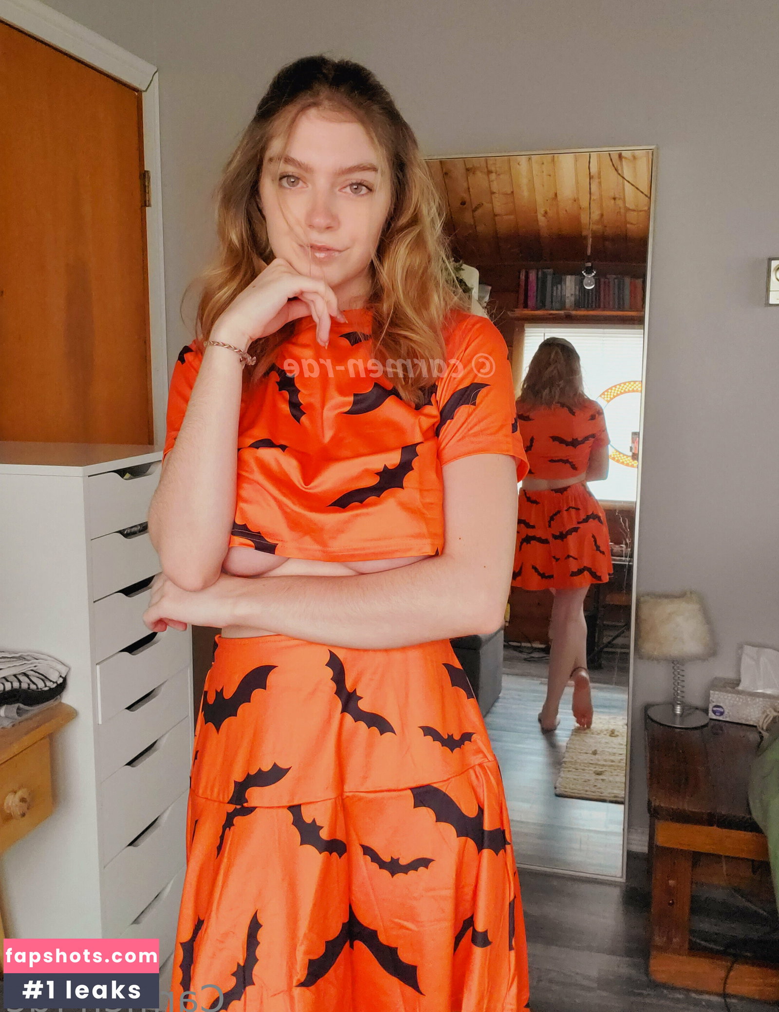 Carmen-Rae gallery photo #5691