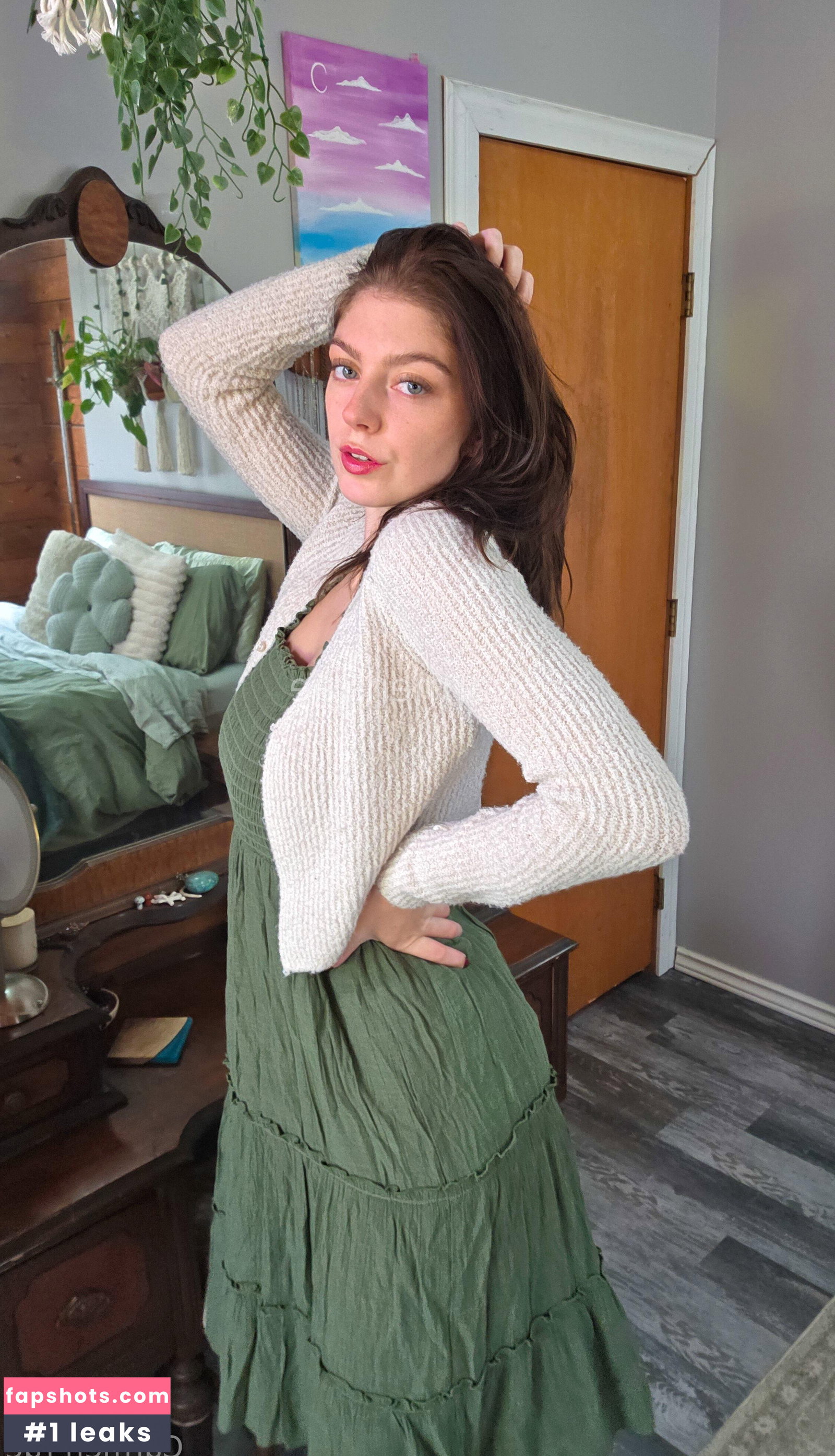 Carmen-Rae gallery photo #898