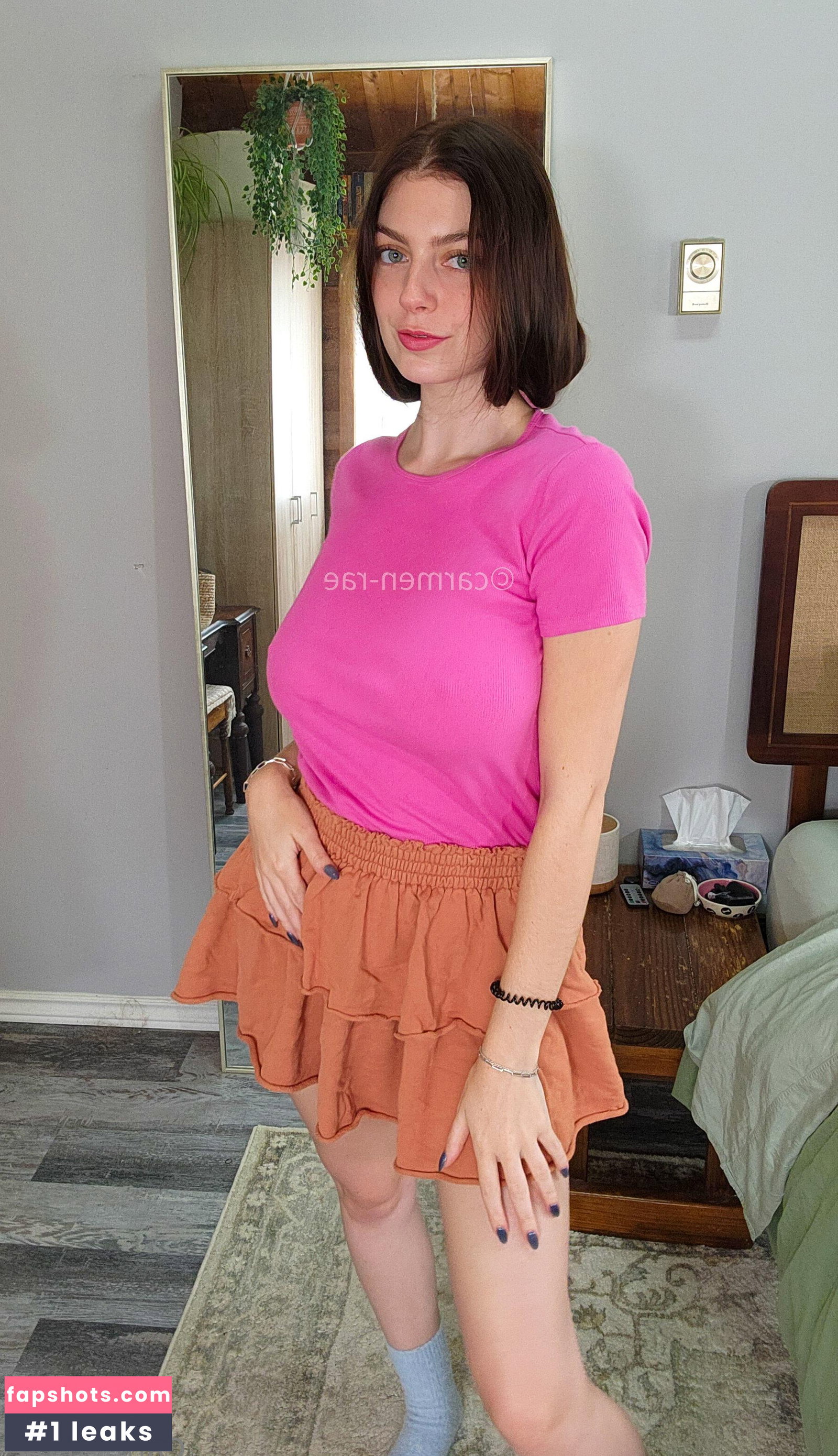 Carmen-Rae gallery photo #9488