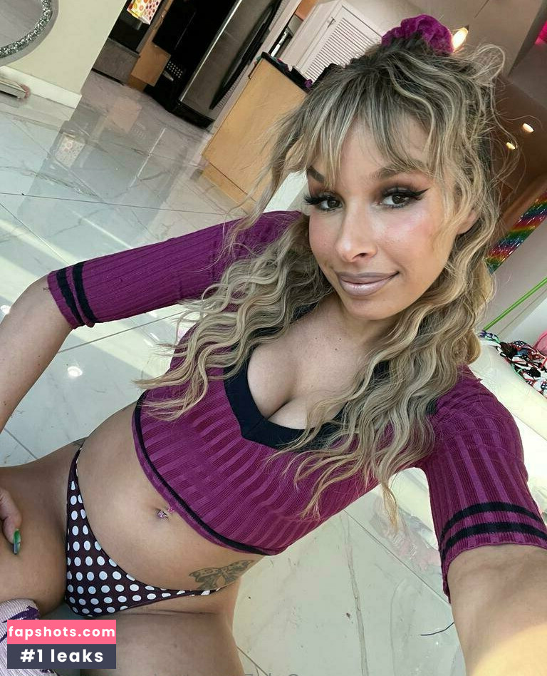 carmencalixxx Filtración Desnuda OnlyFans Foto #321 - Fapshots