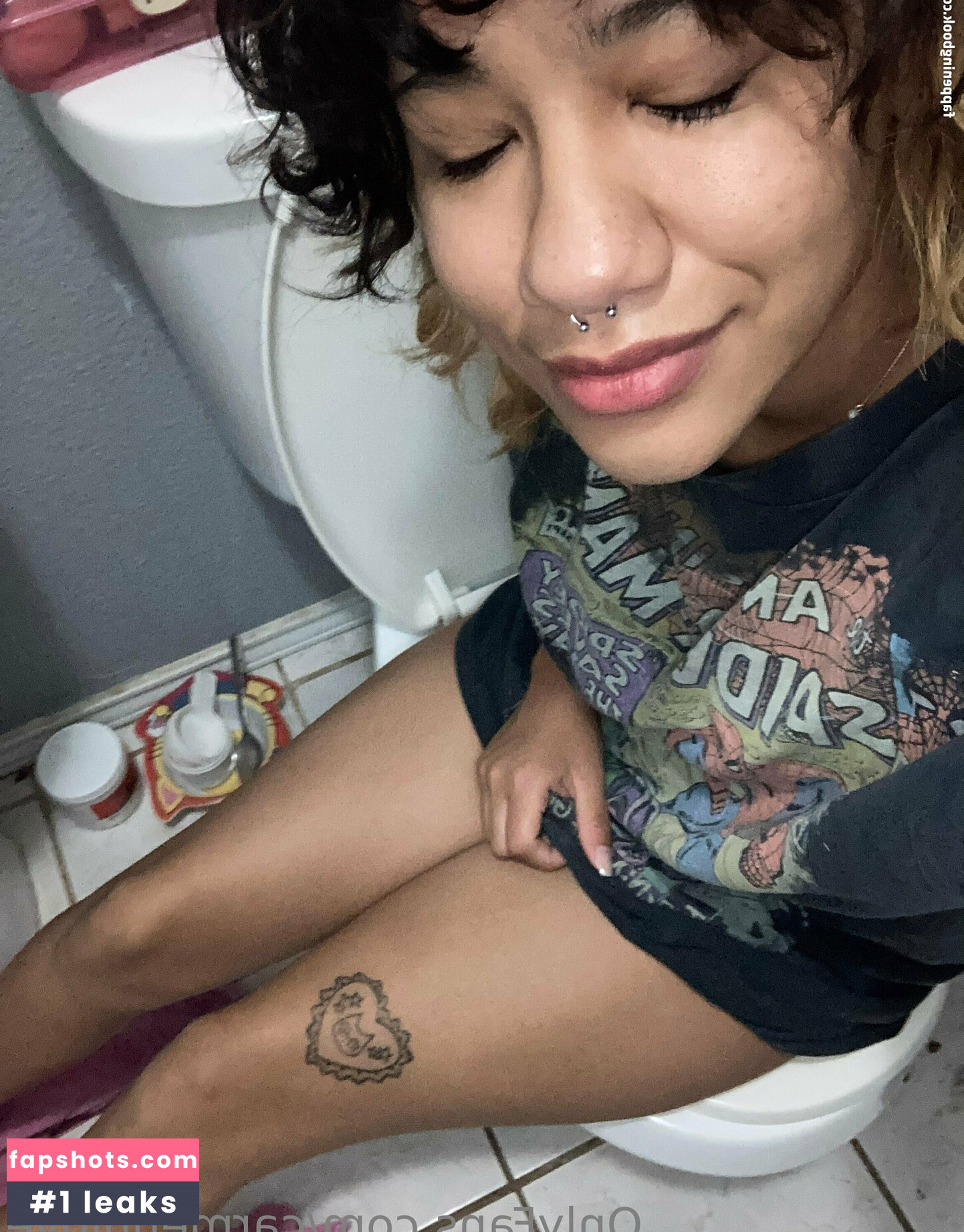 carmennl0ve gallery photo #2