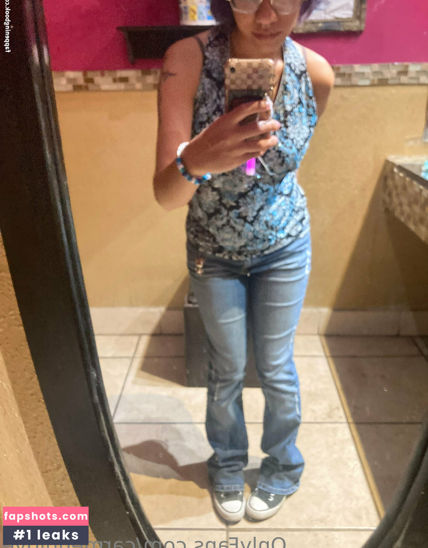 carmennl0ve gallery photo #13