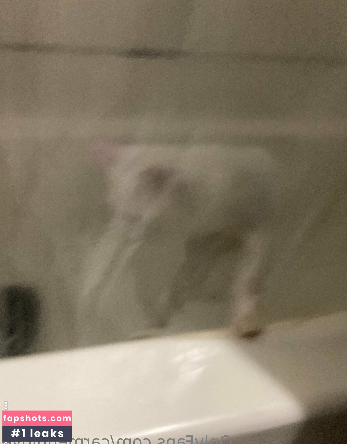 carmennl0ve gallery photo #19