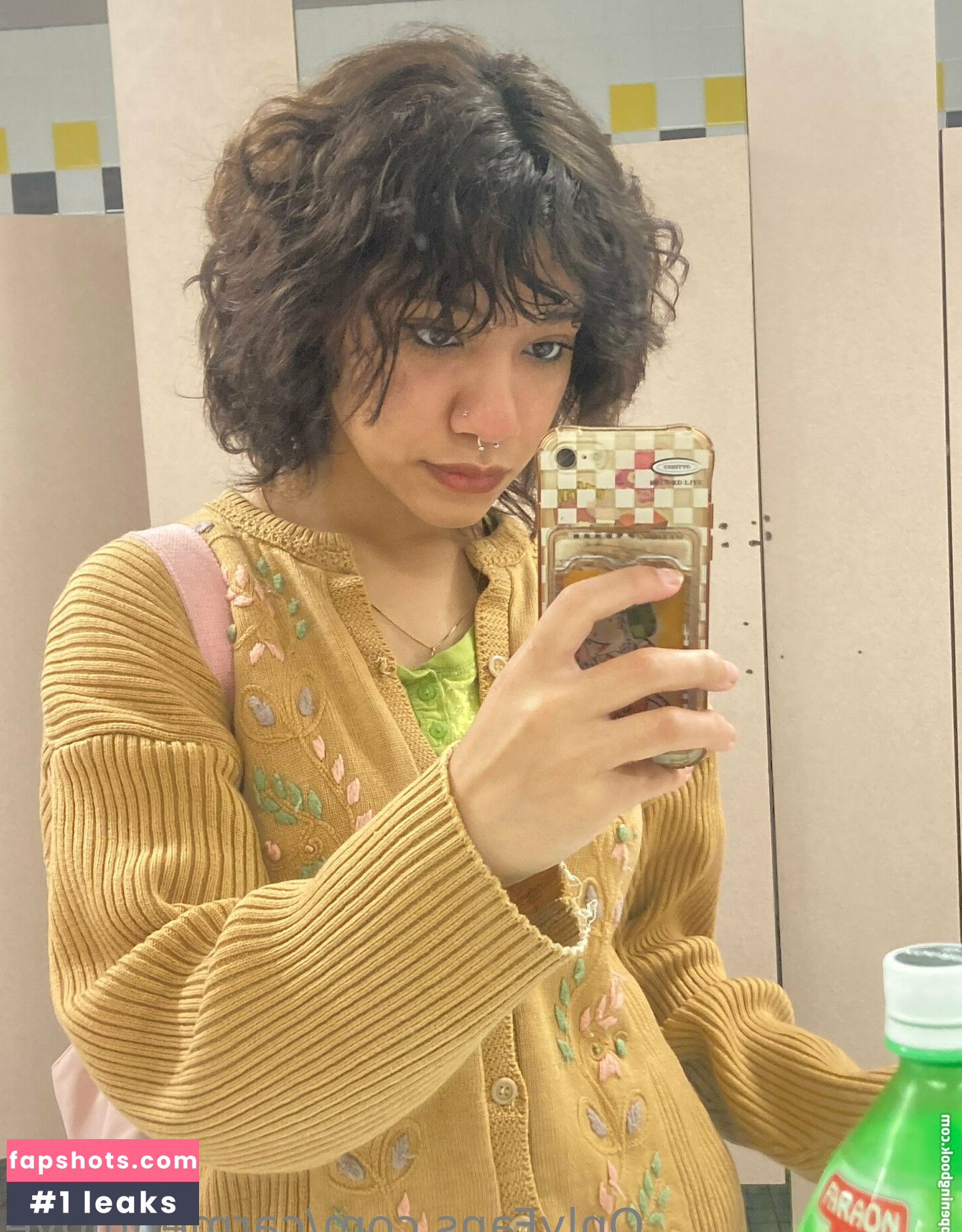 carmennl0ve gallery photo #34