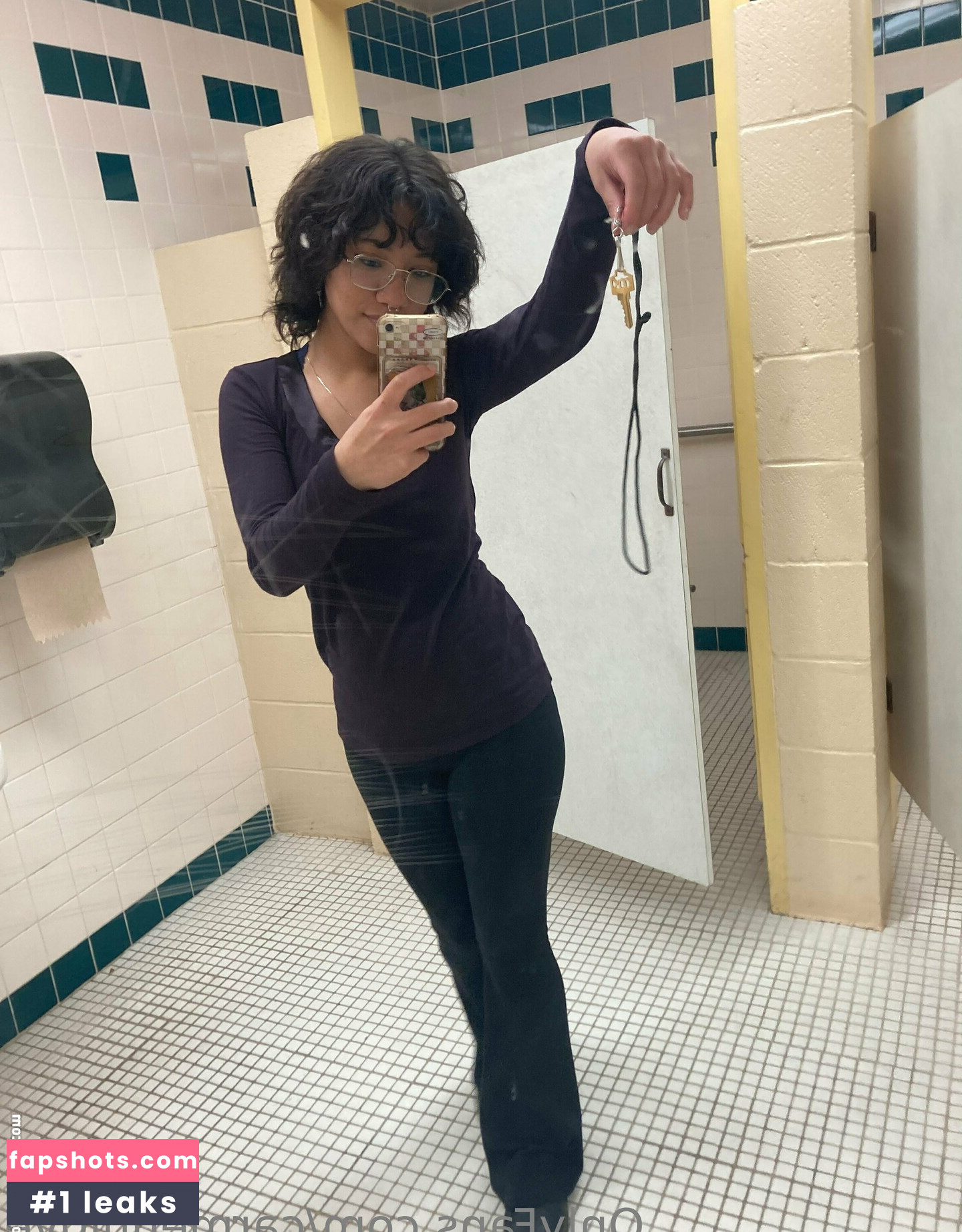 carmennl0ve gallery photo #46