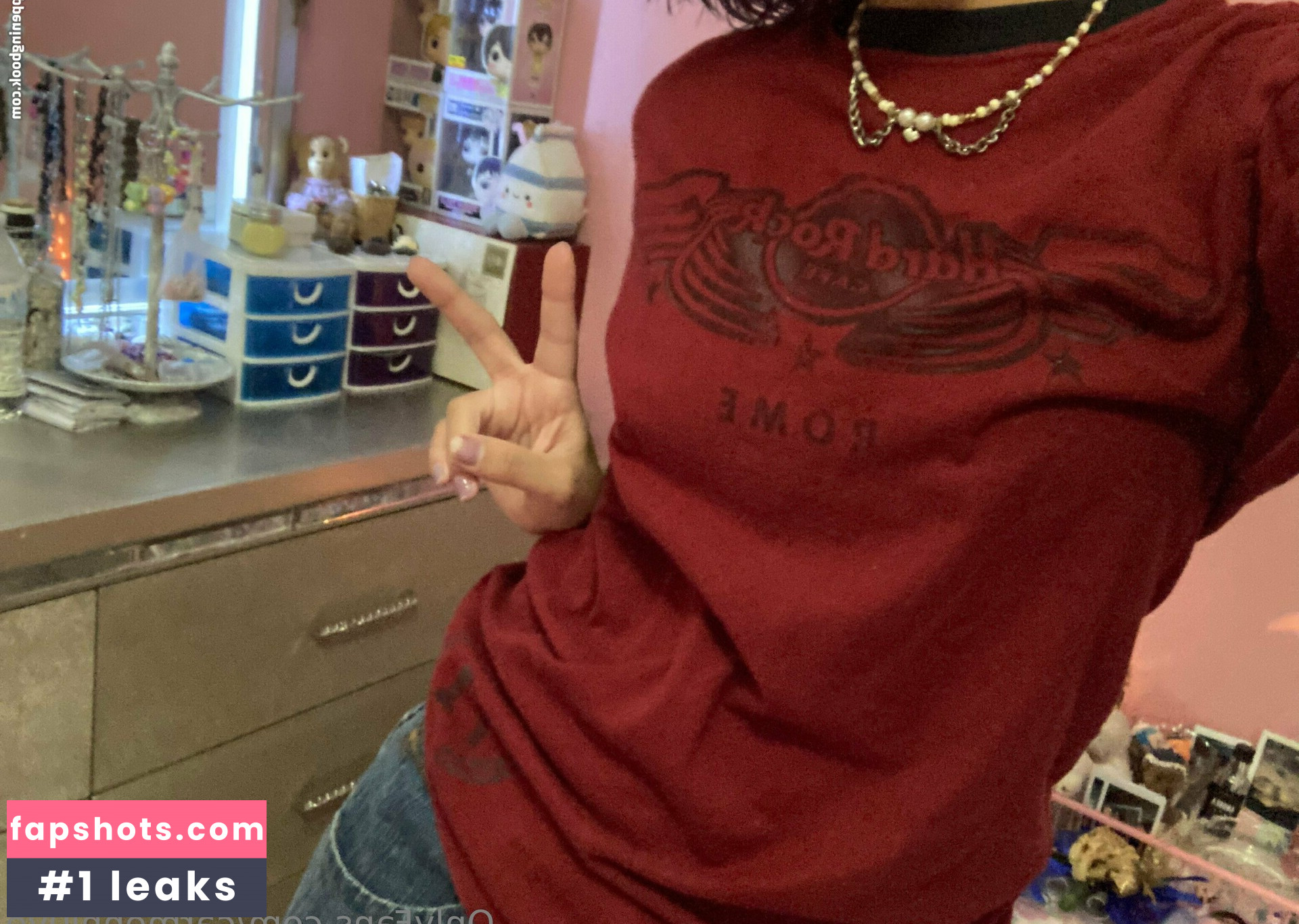 carmennl0ve gallery photo #9