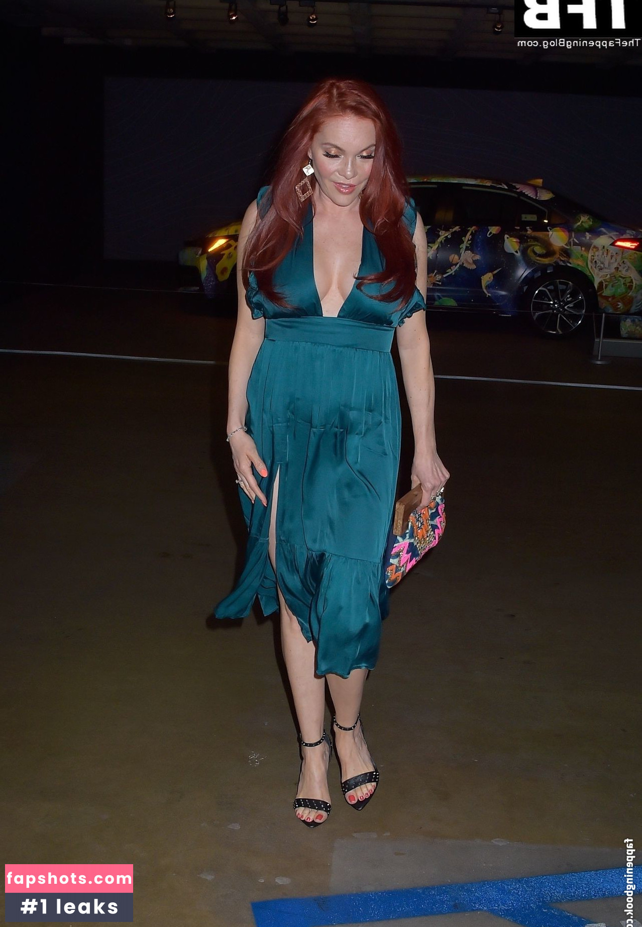 Carmit Bachar gallery photo #10