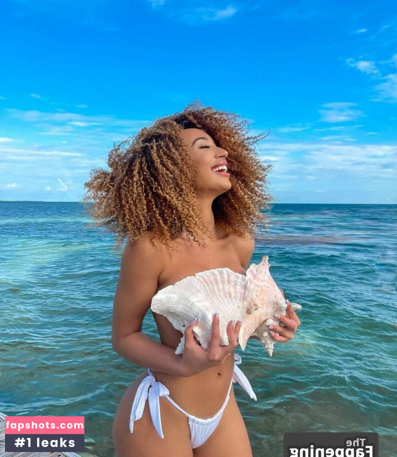 Caro Viee gallery photo #3