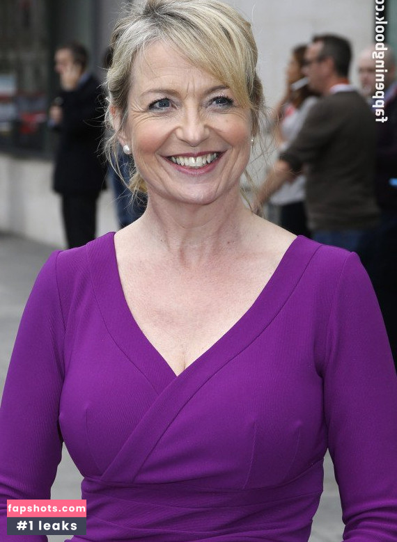 Carol Kirkwood gallery photo #2
