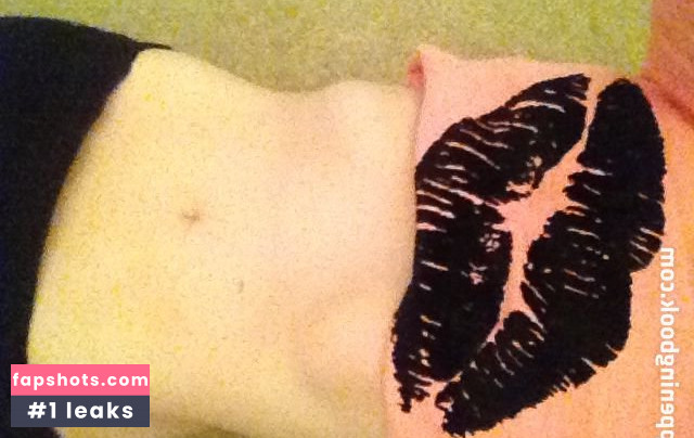 Carol Kirkwood gallery photo #20