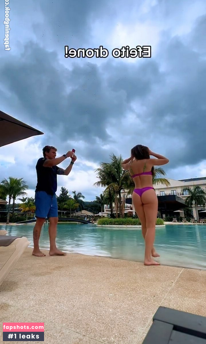 Carol Narizinho gallery photo #5