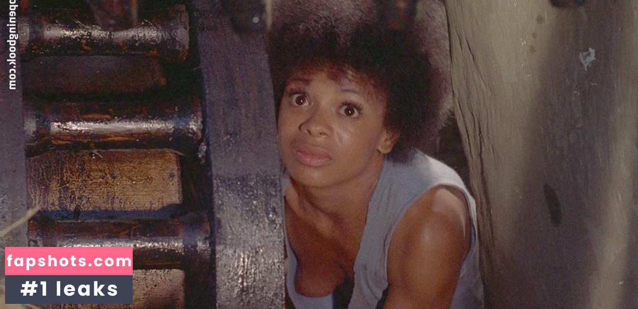 Carol Speed gallery photo #5