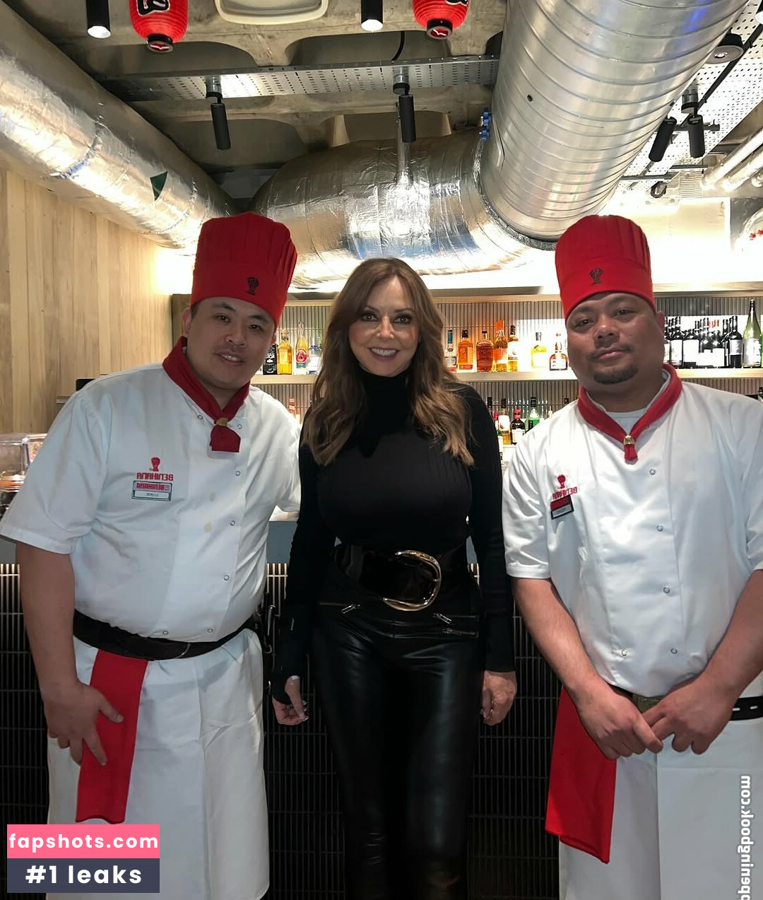 Carol Vorderman gallery photo #51