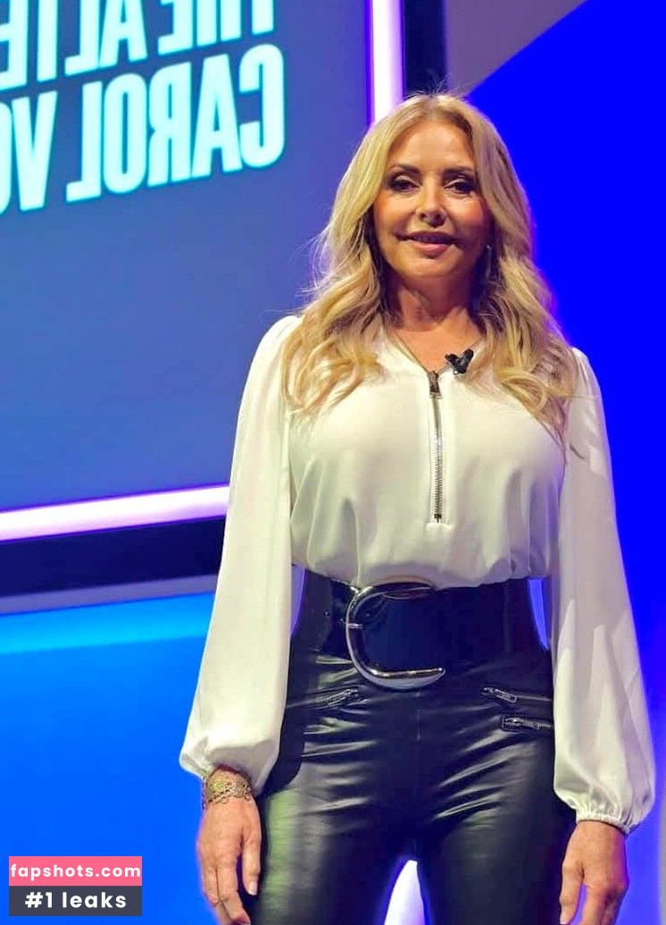 Carol Vorderman gallery photo #59