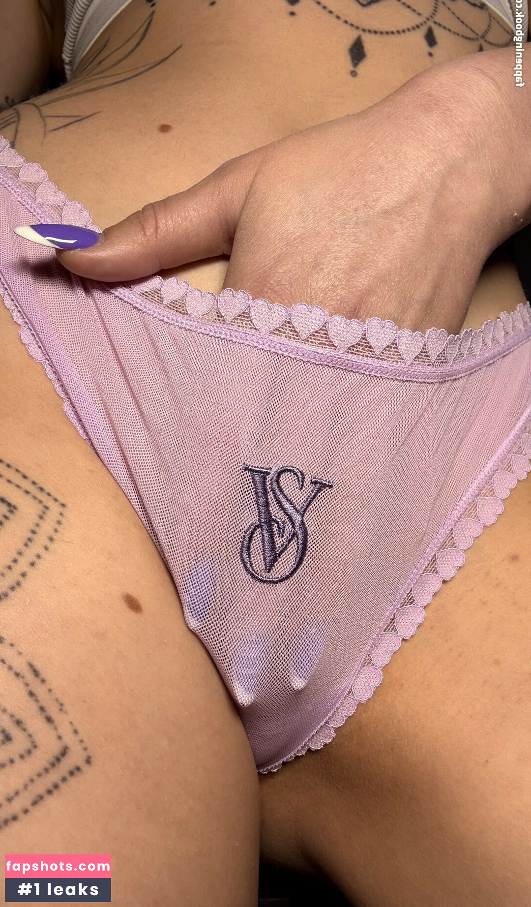 carol.xxx gallery photo #7