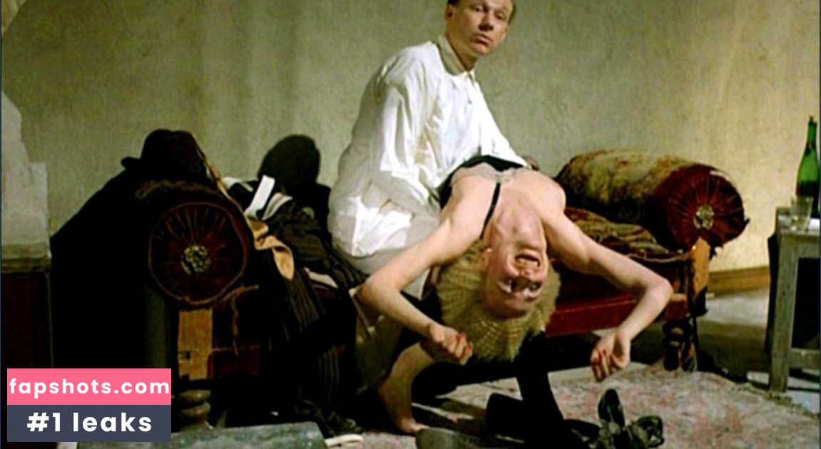 Carola Regnier gallery photo #12