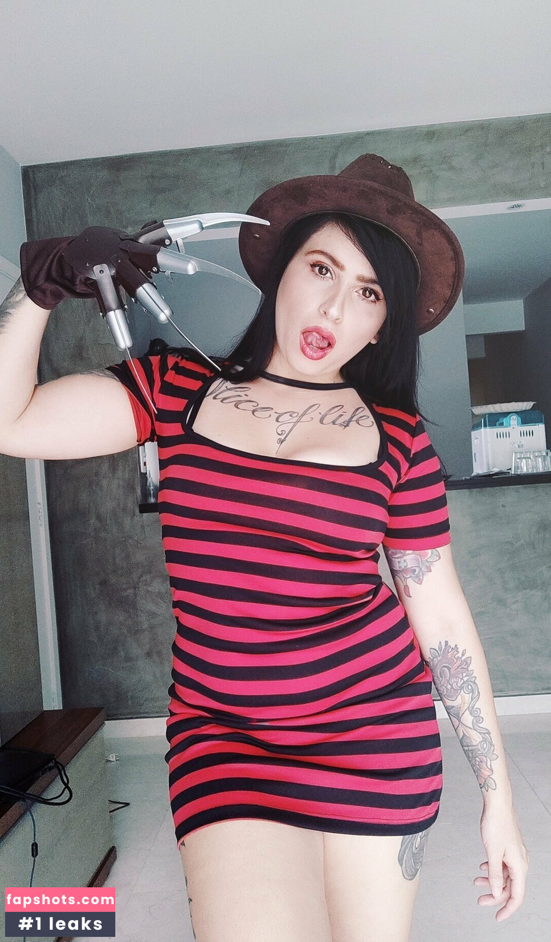 carolcastfree gallery photo #4