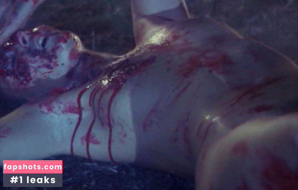 Carole Kirkham Nude Leaks OnlyFans Photos #3 - LeakJerk