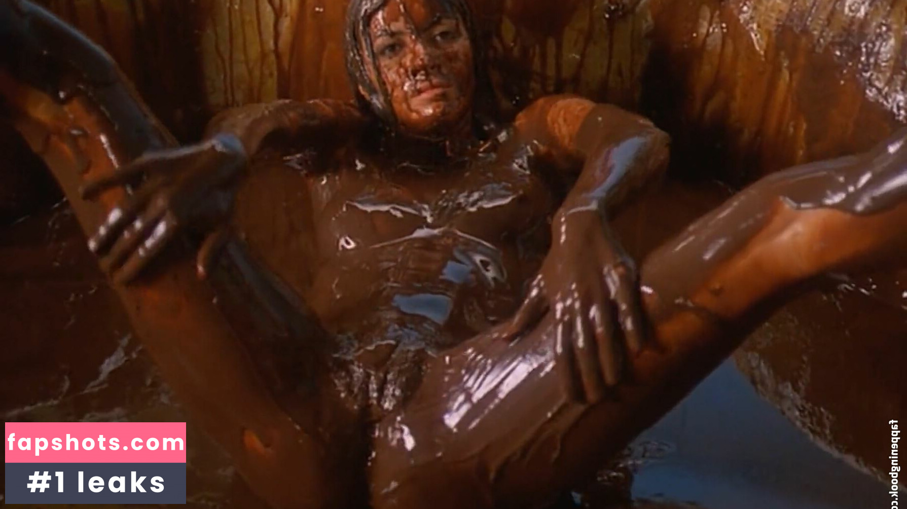 Carole Laure gallery photo #2