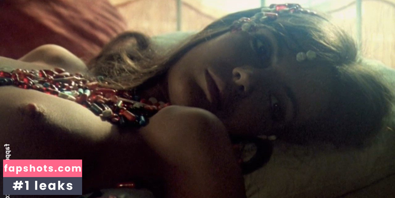 Carole Laure gallery photo #19