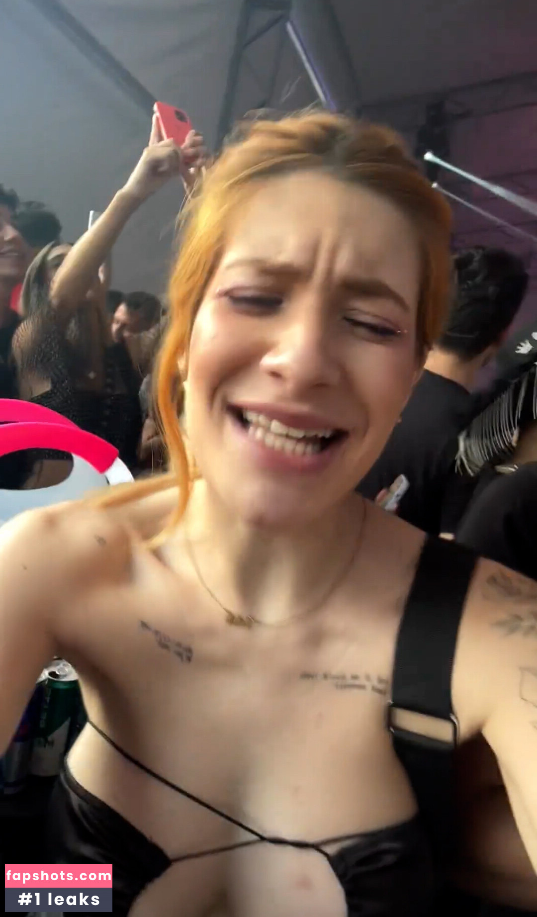 Carolina Camargo gallery photo #19