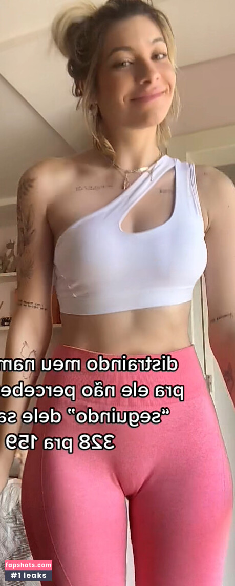 Carolina Camargo gallery photo #40