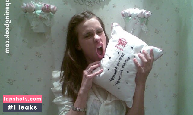 Carolina Dieckmann Filtración Desnuda OnlyFans Foto #64 - Fapshots