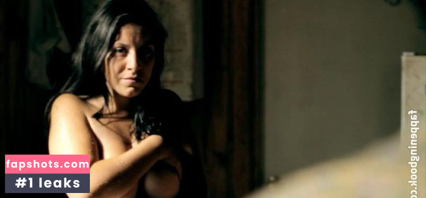 Carolina Escobar gallery photo #16