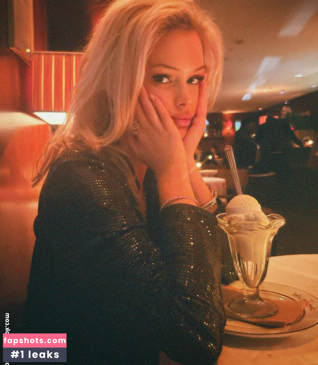 Carolina Marie gallery photo #26