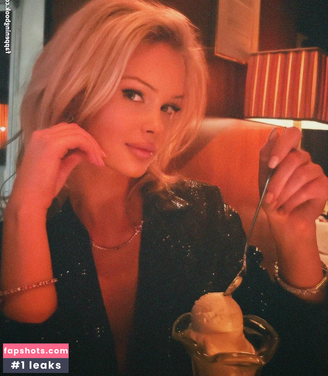 Carolina Marie gallery photo #27