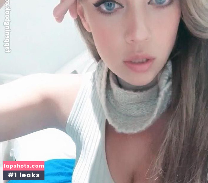 Carolina Miranda gallery photo #81